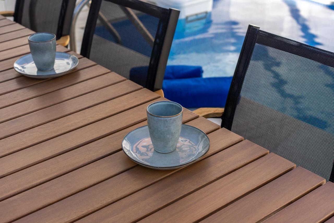 Unique Beachfront Rooftop In Fuengirola By Costarentals - Ref 59 Eksteriør billede